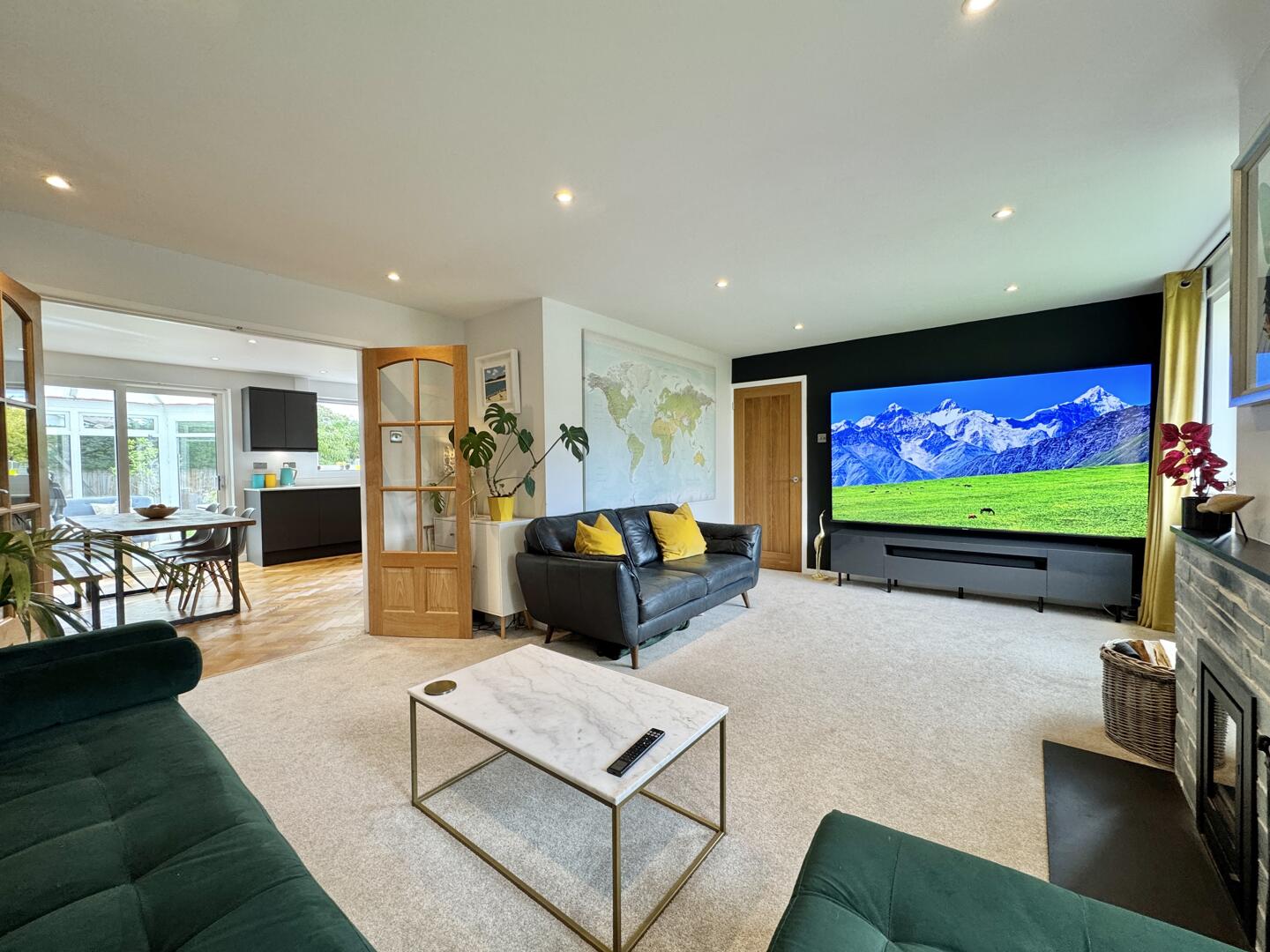 4 bed property in Cathedral View, Truro